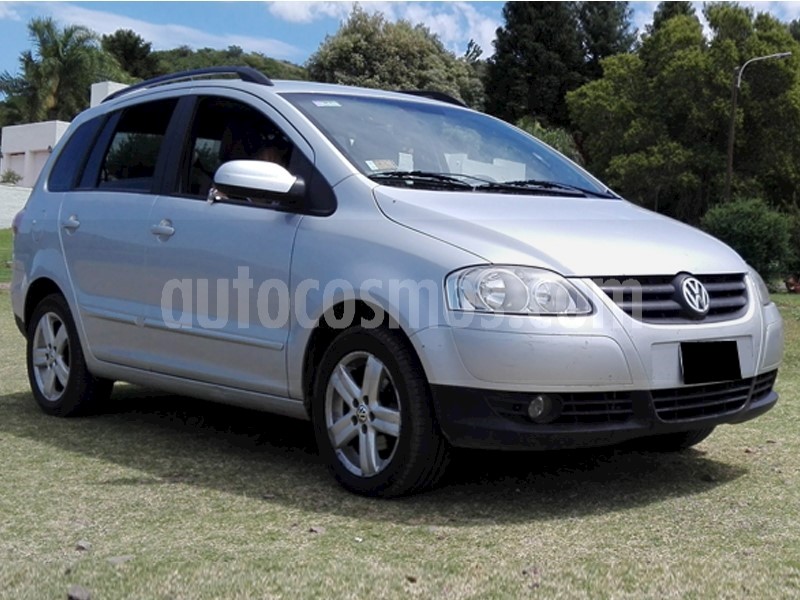 foto Volkswagen Suran 1.6 Highline usado
