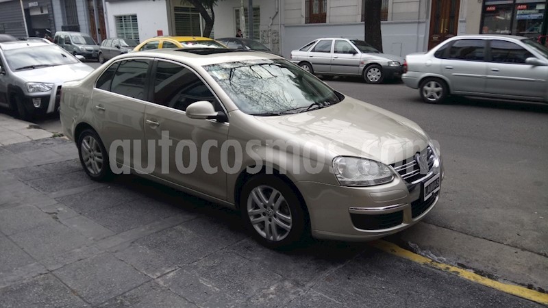 foto Volkswagen Vento 2.5 Advance Tiptronic Usado