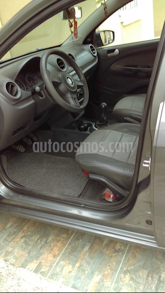foto Volkswagen Voyage 1.6 Comfortline Usado