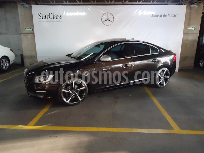foto Volvo S60 R Design Aut usado