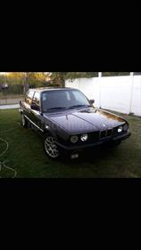 Foto BMW Serie 3 316 usado (1990) color Negro precio u$s4.300