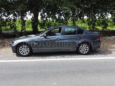 foto BMW Serie 3 318ia usado (2007) color Gris precio $6.250.000