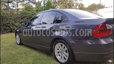 Foto BMW Serie 3 320 D usado (2006) color Gris precio $650.000