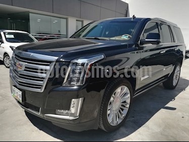 Foto venta Auto Seminuevo Cadillac Escalade ESV Paq P Platinum (2016) color Negro precio $957,000