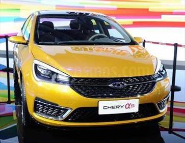 foto Chery Orinoco 1.8L usado (2017) color Amarillo precio BoF100.000.000
