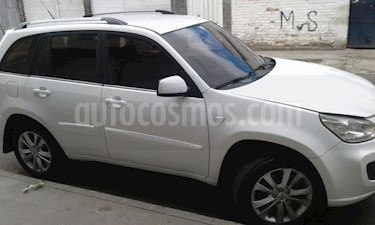 Foto venta Carro usado Chery Tiggo 1.6L 4x2 (2015) color Blanco precio $28.500.000