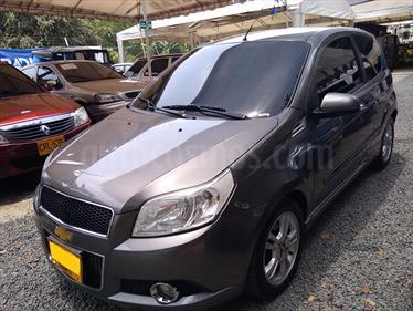 foto Chevrolet Aveo Emotion 4P 1.6L usado (2011) color Gris precio $21.000.000