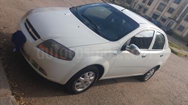Foto venta carro usado Chevrolet Aveo 1.6L (2010) color Blanco Glaciar precio u$s2.200