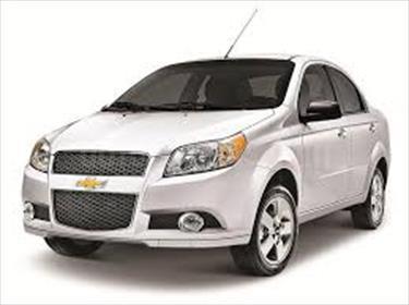 foto Chevrolet Aveo 1.6L usado (2012) color Plata precio BoF50.000.000