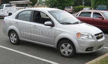 Foto venta carro usado Chevrolet Aveo 1.6L (2010) color Gris Cosmos precio BoF50.000.000