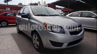 Foto venta Auto Seminuevo Chevrolet Aveo LS (2017) color Plata Brillante precio $139,000