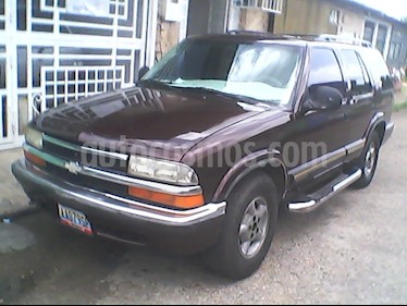 Foto venta carro usado Chevrolet Blazer Auto. 4x4 (1998) color Marron precio BoF2.500