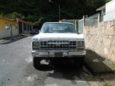 Foto venta carro usado Chevrolet Blazer Blazer 4x2 (1973) color Blanco Perla precio u$s1.750