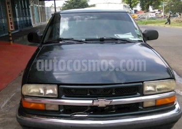 Foto venta carro Usado Chevrolet Blazer Blazer 4x2 (2001) color Verde precio BoF10.102