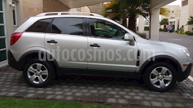 Foto venta Auto Usado Chevrolet Captiva Sport LS (2014) color Plata precio $186,000