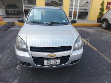 Foto venta Auto Seminuevo Chevrolet Chevy 3P Paq H (2012) color Plata precio $80,000