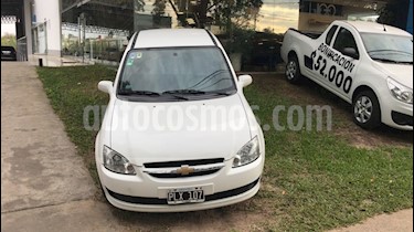 Foto venta Auto Usado Chevrolet Classic 4P LS (2016) color Blanco Summit precio $186.000