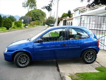 Foto Chevrolet Corsa 3 Puertas Sinc. A-A usado (2007) color Azul precio u$s450.000