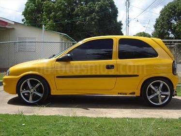 Foto venta carro Usado Chevrolet Corsa 3 Puertas Sinc. A-A (2007) color Amarillo precio u$s150.000