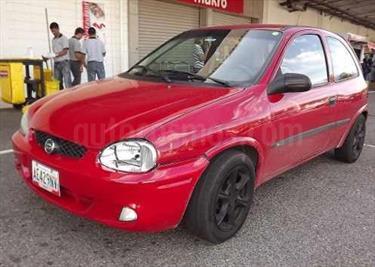 foto Chevrolet Corsa 3 Puertas Sinc. A-A usado (2006) color Rojo precio BoF18.000.000