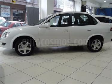 foto Chevrolet Corsa 4 Puertas Sinc. A-A usado (2007) color A elección precio BoF70.000.000