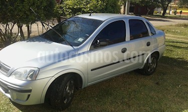 Foto venta Auto usado Chevrolet Corsa 4P GL Pack II (2007) color Gris Plata precio $105.000