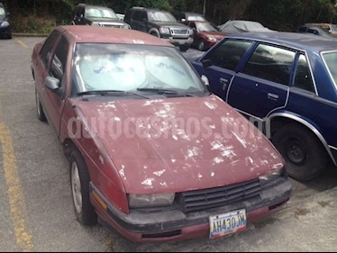 Foto venta carro usado Chevrolet Corsica LT V6 3.1i 12V (1993) color Rojo precio u$s400