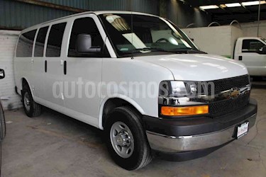 Foto venta Auto Seminuevo Chevrolet Express LS L 12 Pas (2017) color Blanco precio $480,000