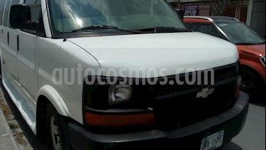 Foto venta Auto Seminuevo Chevrolet Express Passenger Van LS 8 Pas 4.8L (2004) color Blanco precio $110,000