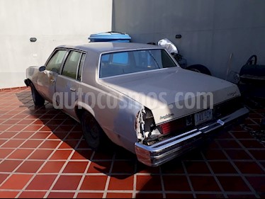 Foto venta carro Usado Chevrolet Malibu 8 cilindros (1982) color Marron precio BoF650