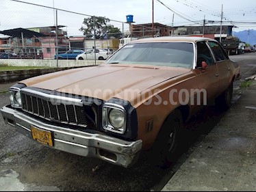 Foto venta carro Usado Chevrolet Malibu 8 cilindros (1975) color Bronce precio u$s750