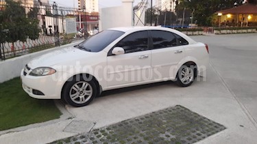 Foto venta Carro usado Chevrolet Optra Advance 1.6L (2009) color Blanco precio $17.000.000
