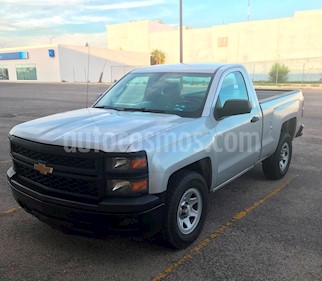 Foto venta Auto usado Chevrolet Silverado 1500 Cab Reg Paq A (2014) color Gris precio $255,000