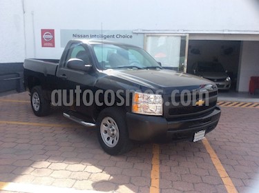 Foto venta Auto Seminuevo Chevrolet Silverado 1500 Cab Reg Paq G (2013) color Negro precio $193,000