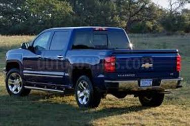 foto Chevrolet Silverado LT 5.3L Doble Cabina 4x4 usado (2014) color A elección precio u$s8.792.000
