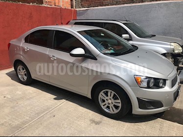 Foto venta Auto Usado Chevrolet Sonic LT Aut (2015) color Plata precio $155,000