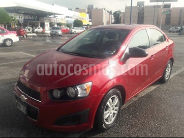 Foto venta Auto Seminuevo Chevrolet Sonic LT (2014) color Rojo precio $118,000