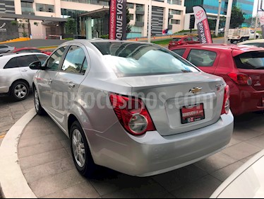 Foto venta Auto Seminuevo Chevrolet Sonic LT (2016) color Plata Brillante precio $159,000