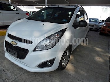 Foto venta Auto Seminuevo Chevrolet Spark LTZ (2017) color Blanco precio $155,000