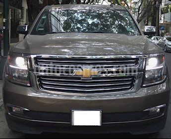 foto Chevrolet Suburban HD 4x4 usado (2015) color Champagne precio $640,000