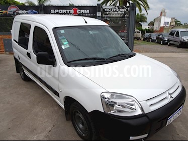 Foto venta Auto Usado Citroen Berlingo Furgon 1.4 Business Mixto (2017) color Blanco Banquise