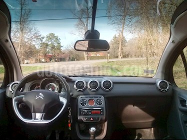foto Citroën C3 1.6i Exclusive usado (2014) color Negro Perla precio $225.000