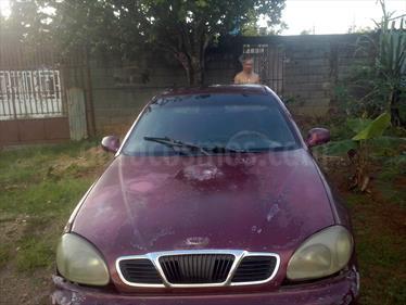 Daewoo Lanos SX Sinc. usado (1998) color Rojo precio BoF14.000.000