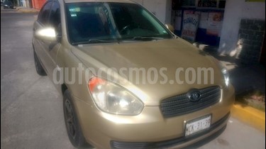 foto Dodge Attitude GLS 1.4L Plus usado (2008) color Bronce precio $66,000