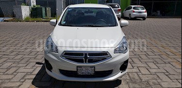 Foto venta Auto Seminuevo Dodge Attitude SE (2017) color Blanco precio $158,000