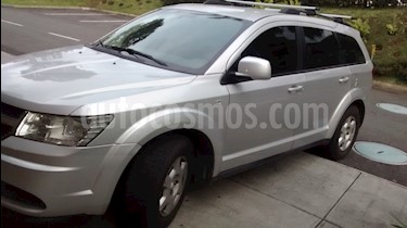 foto Dodge Journey 2.4L 7P usado (2009) color Gris Plata precio $34.000.000