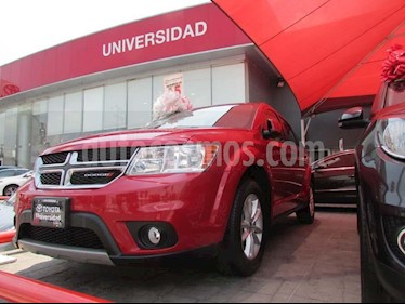 Foto venta Auto Seminuevo Dodge Journey SXT 2.4L 5 Pasajeros Plus (2015) color Rojo precio $255,000