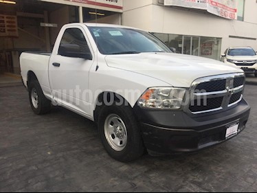 Foto venta Auto Seminuevo Dodge Ram Wagon 1500 SLT V8 (2015) color Blanco precio $270,000