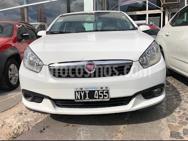 Foto venta Auto Usado Fiat Grand Siena 1.6 Essence 115cv (2014) color Blanco precio $255.000