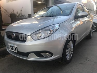 foto FIAT Grand Siena Attractive usado (2015) color Gris Claro precio $295.000